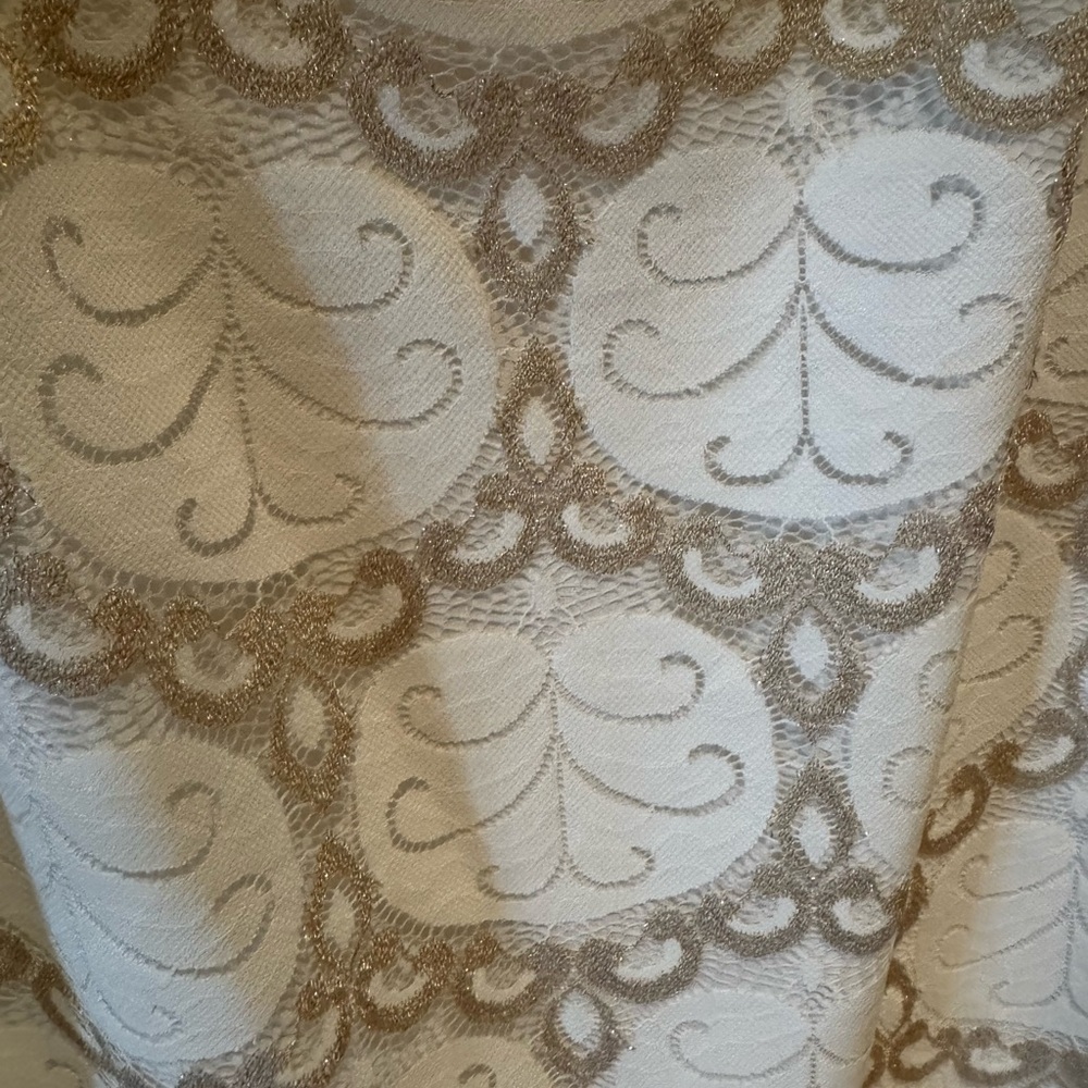 Lilly Pulitzer White and Gold dress - Picture 3 of 4
